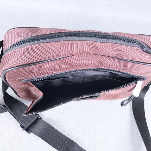 Ted Baker Blondd Flight Bag - Picture 10 of 16